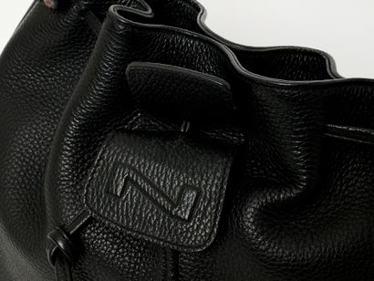 NATHAN - Brussels
Black grained leather ...