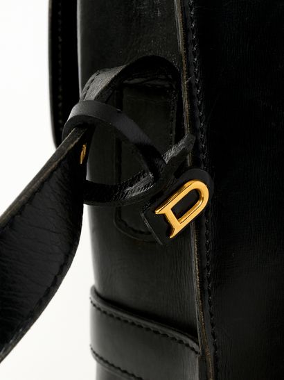 DELVAUX - Brussels
Unidentified model bag...