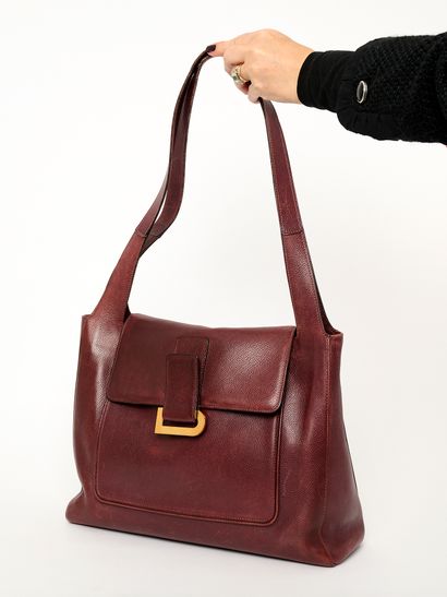DELVAUX - Brussels
Flambeau trotteur