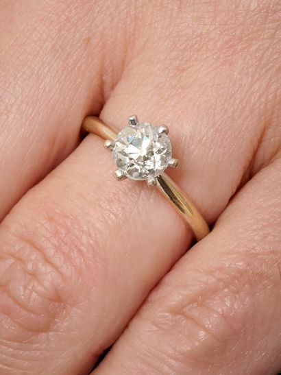 Jewelry - Gold - Diamond
White gold (750)...
