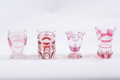 Cristal de Bohème
Lot de quattre verres en...