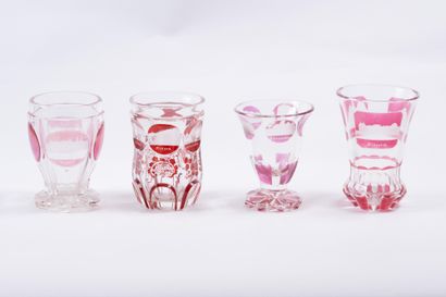 Cristal de Bohème
Lot de quattre verres en...
