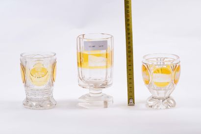 Cristal de Bohème
Trois verres sur pied en...