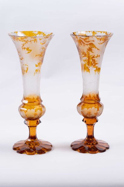Cristal de Bohème
Paire de vase cornet en...