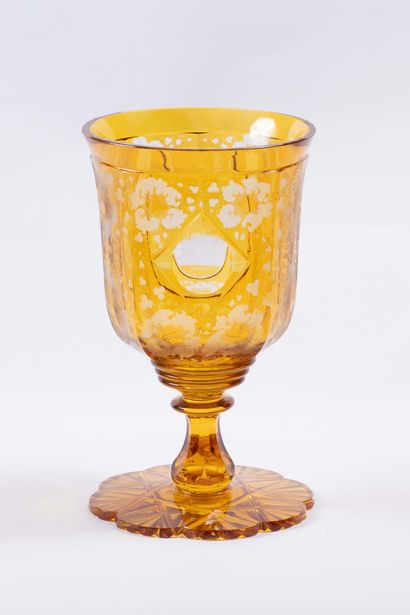 Cristal de Bohème
Verre sur pied en cristal...