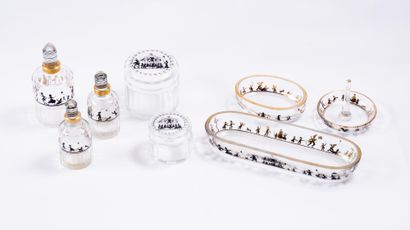 Adolf Beckert - STEINSCHONAU Glass
Nécessaire...