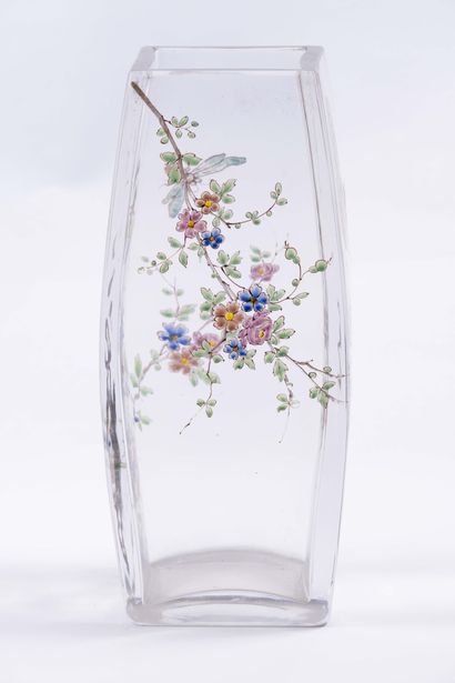 France Art Nouveau
Vase curviligne à décor...