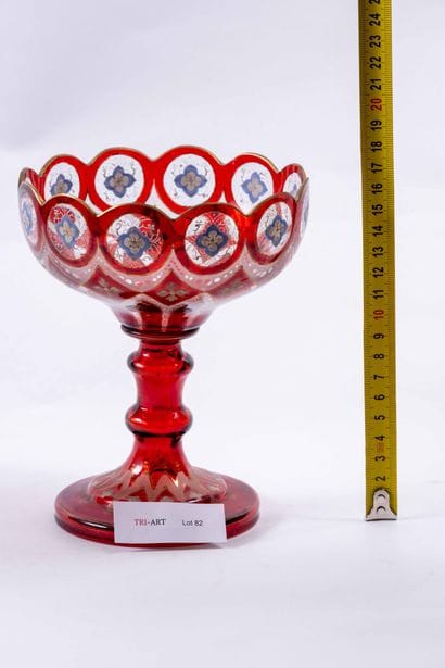 Verre de Bohème ou Ottoman
Coupe sur pied...