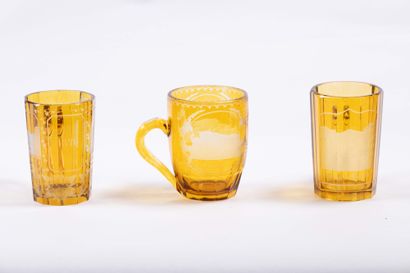Cristal de Bohème
Deux gobelets et une tasse...