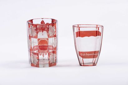 Cristal de Bohème
Un gobelet faceté(1877,...