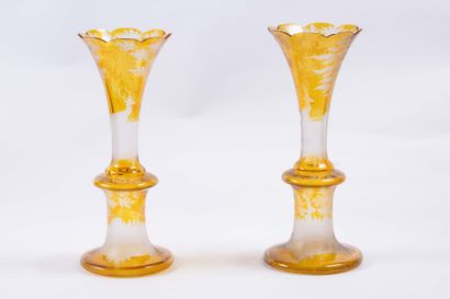 Cristal de Bohème
Paire de vase cornet en...