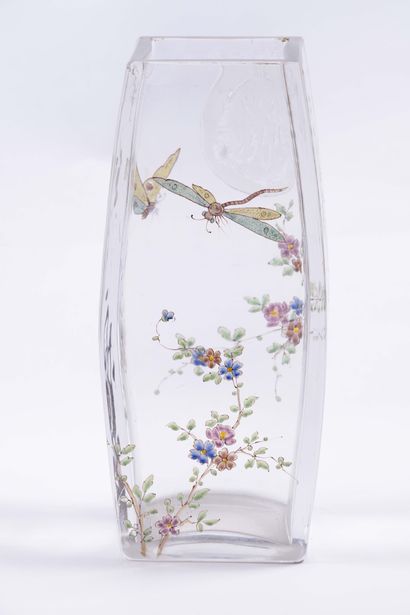France Art Nouveau
Vase curviligne à décor...