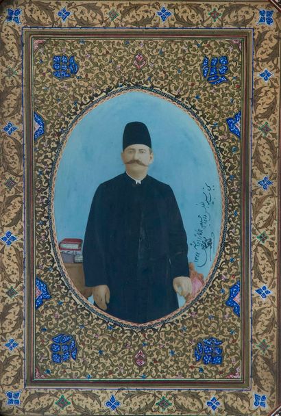 Qadjar Empire (Persia - Iran)
Medallion portrait...