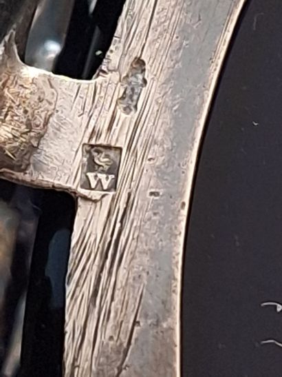 WOLFERS, période Léopold Ier
Paire de salières...