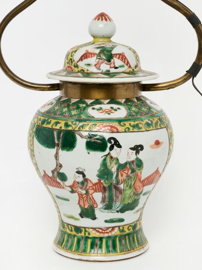 China - Green family.
Lamp-mounted vase decorated...
