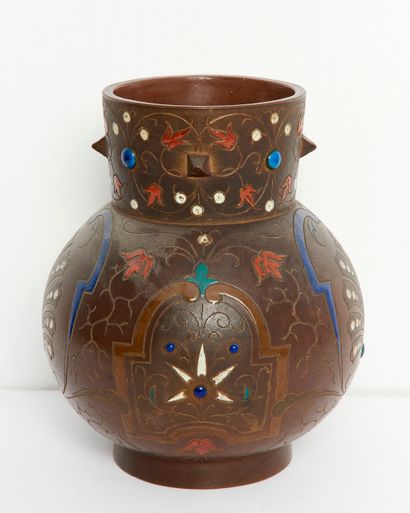 LONGWY - Monogram CR
Stoneware vase with...