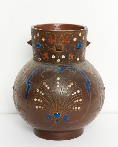LONGWY - Monogram CR
Stoneware vase with...