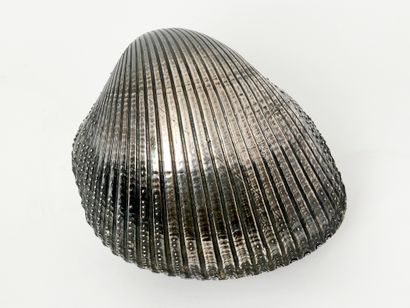 Italy in the taste of Buccelatti
Silver-plated...