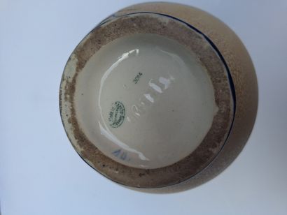 AMPHORA
Earthenware vase in cloisonné enamel...