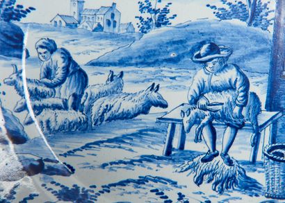 Makkum, XVIIIe/XIXe dans le style de Delft
8...