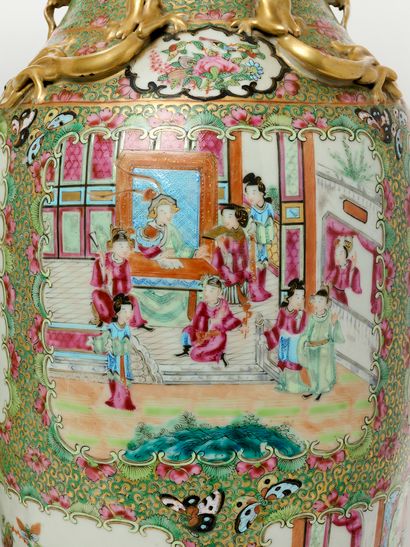 China - Canton porcelain
Pair of Canton porcelain...