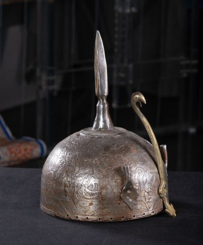 Perse - Casque Kulah Khud. H. 29 cm.