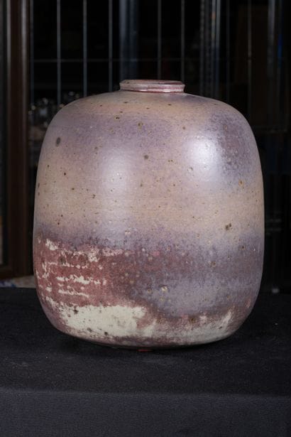 Dans le goût de Robert Deblander ou de Lampecco
Vase...