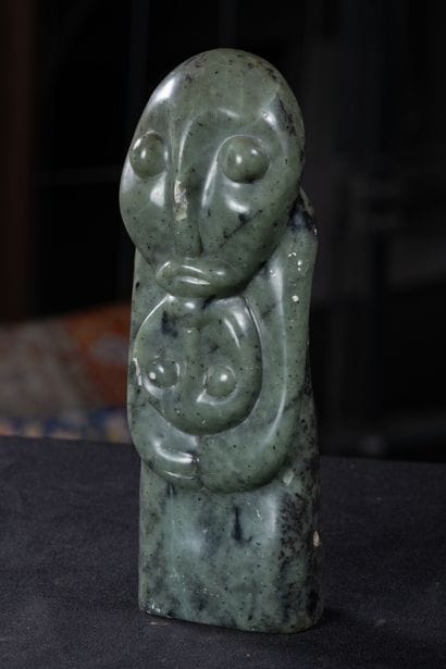 Valentine KWARAMBA (XX)
Statuette en pierre...