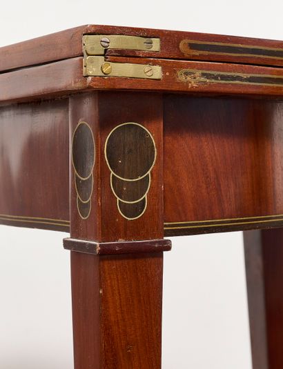 Epoque Consulat - Chapuis, sans estampille
Table...