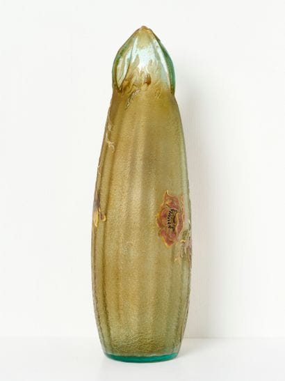 Emile GALLE (1846-1904)
Grand vase fuselé...