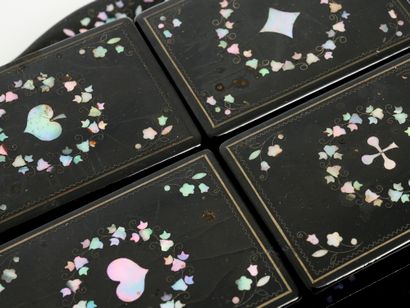 Quardrille box