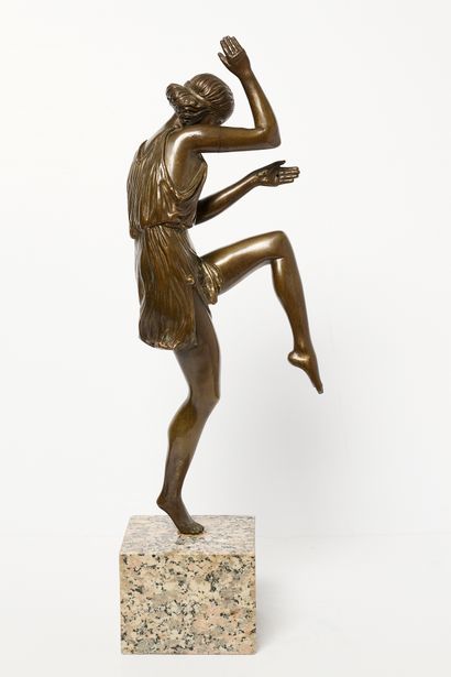 Art déco
Danseuse. Bronze. Non visible à...