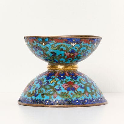 Chine XVIIIe , époque Qianlong- Email Cloisonné.
Rince-pinceau...