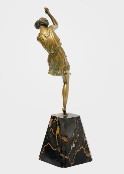 Pierre LE FAGUAYS (1892-1962)
Danseuse. Bronze...