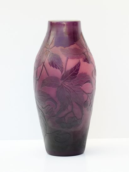 Manufacture de Saint Louis
Vase en verre...