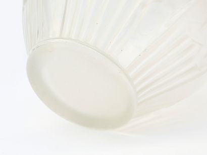 André HUNEBELLE (1896-1985)
Vase modèle 