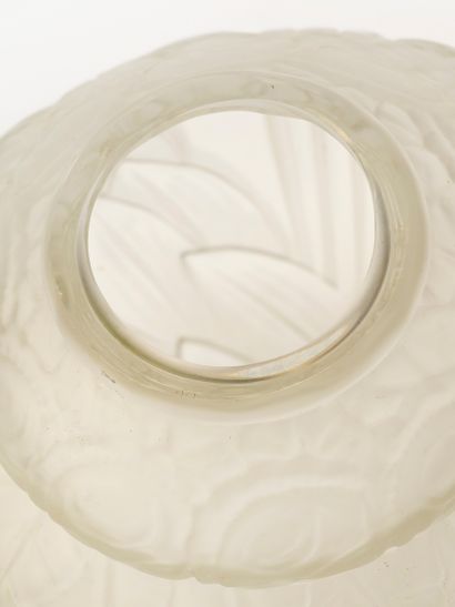 André HUNEBELLE (1896-1985)
Vase « Iris »...