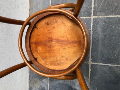 THONET
Chaise modèle 209 surnommée 