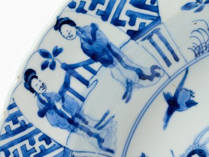 China - Kangxi Period
Large blue-and-white...