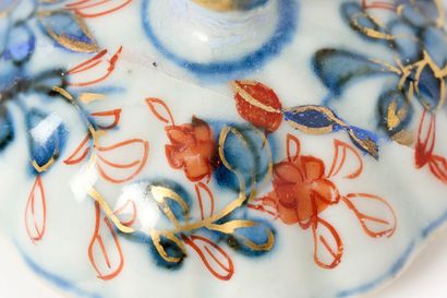18th-century China
Two porcelain teapots...
