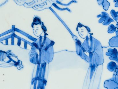 China - Kangxi Period
Large blue-and-white...