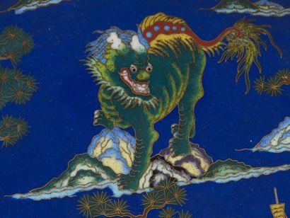 Early Republic-era China - Cloisonné Enamel
Pair...