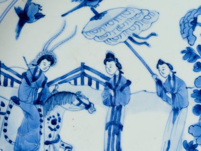 China - Kangxi Period
Large blue-and-white...