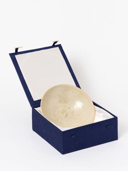 China - Qingbai Porcelain in the Song Style
Archaic...