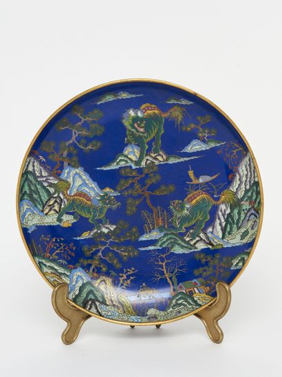 Early Republic-era China - Cloisonné Enamel
Pair...
