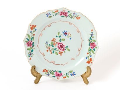 18th-century China
A scalloped, accolate-shaped...