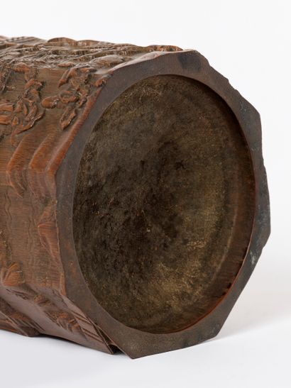 Late Qing Dynasty, China - Bitong
Octagonal...