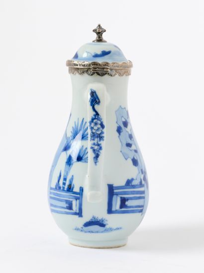 China - Kangxi Period
Blue-and-white porcelain...