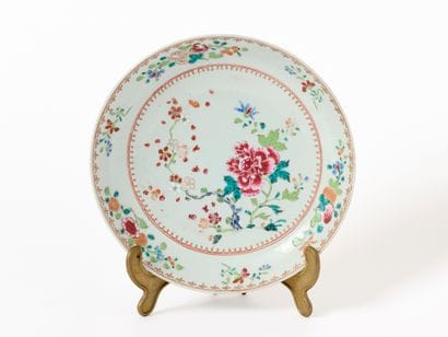 Chine XVIIIe
Bowl with floral decoration...