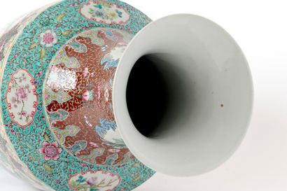 China, 20th century
Large polychrome porcelain...